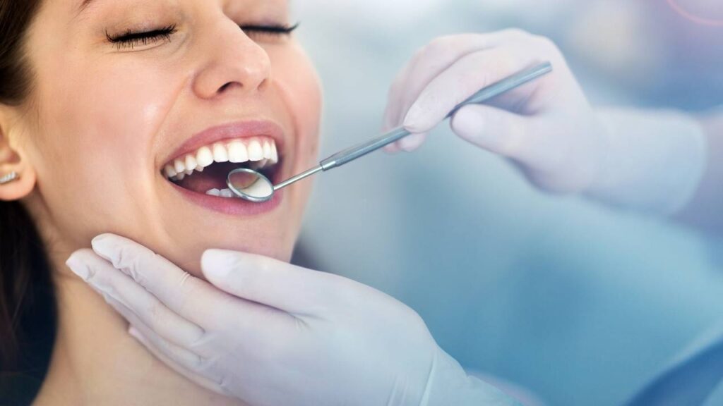 Papel Essencial do Dentista na Saúde Bucal 6